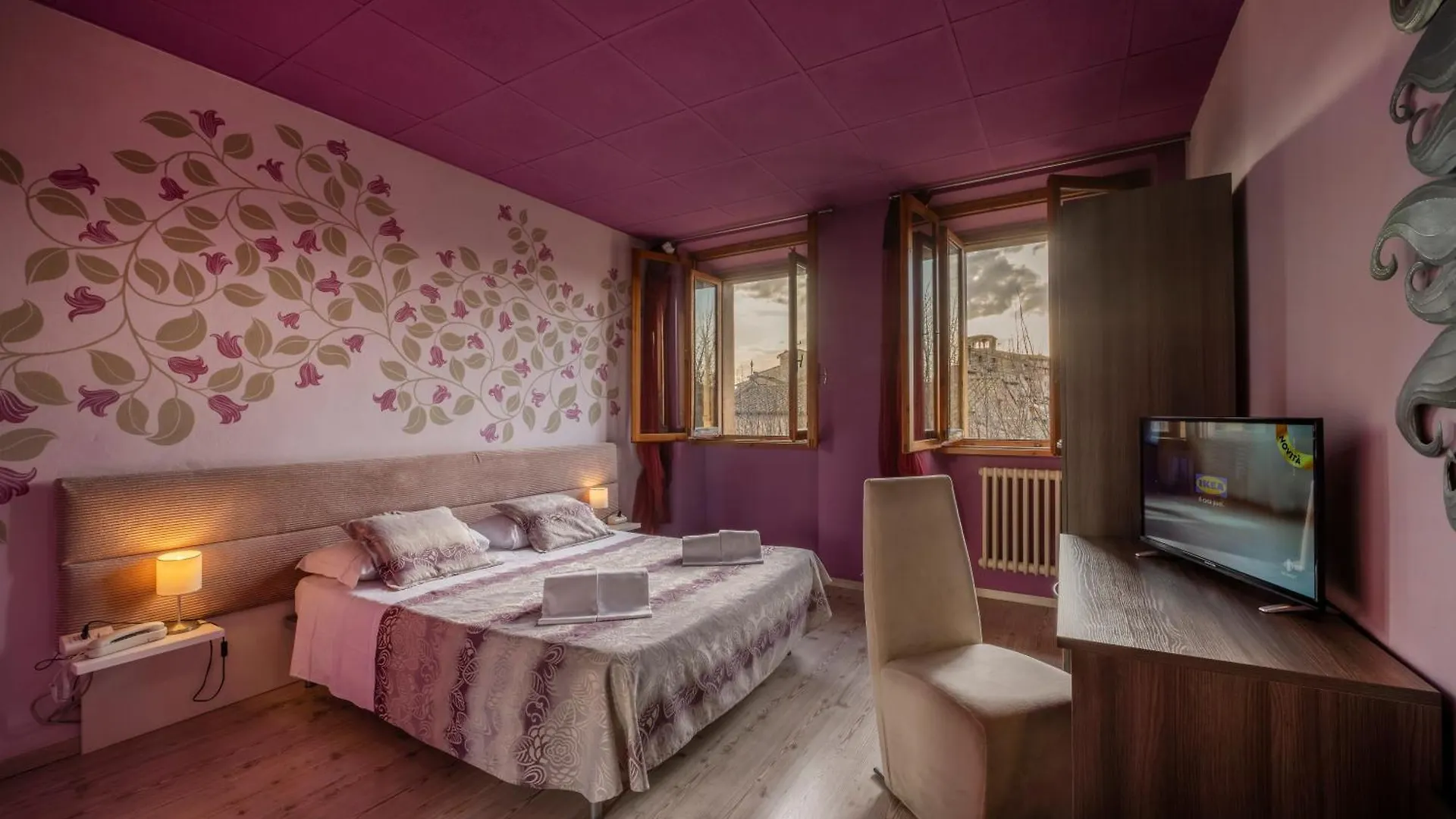Hotel Palazzo Renieri - 3Stelle S Italy
