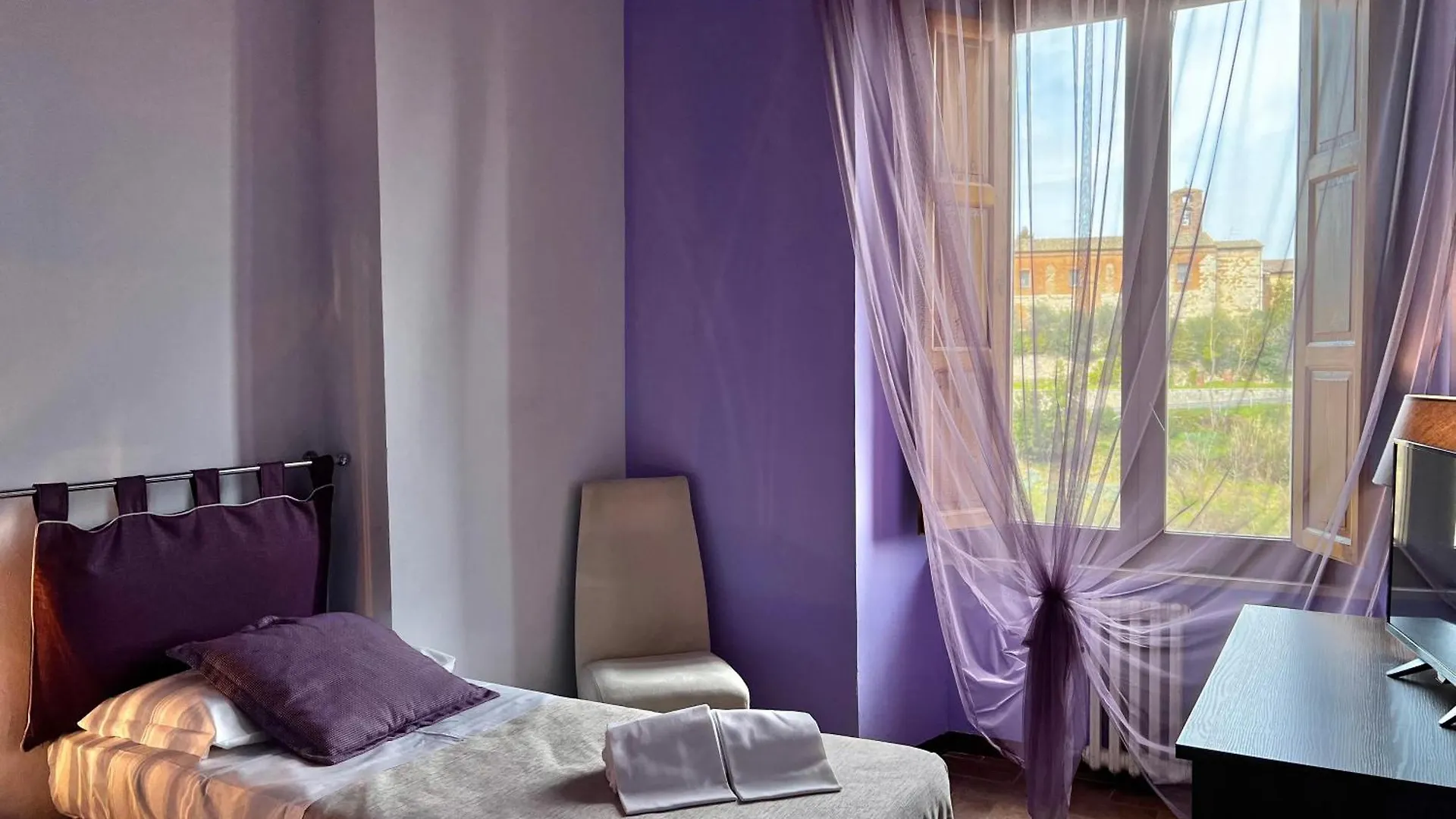 Hotel Palazzo Renieri - 3Stelle S Italy