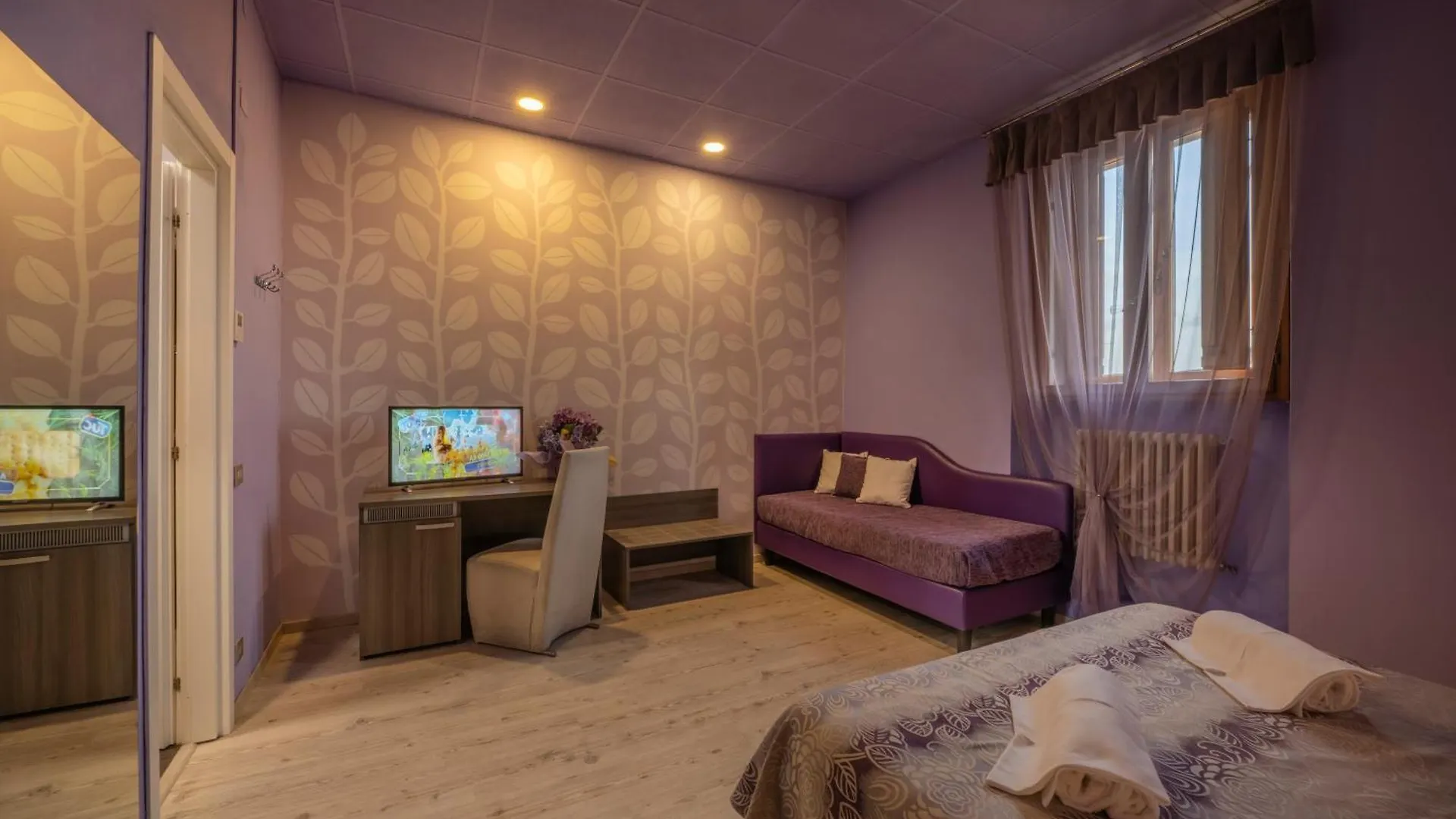 Hotel Palazzo Renieri - 3Stelle S Colle Val D'Elsa