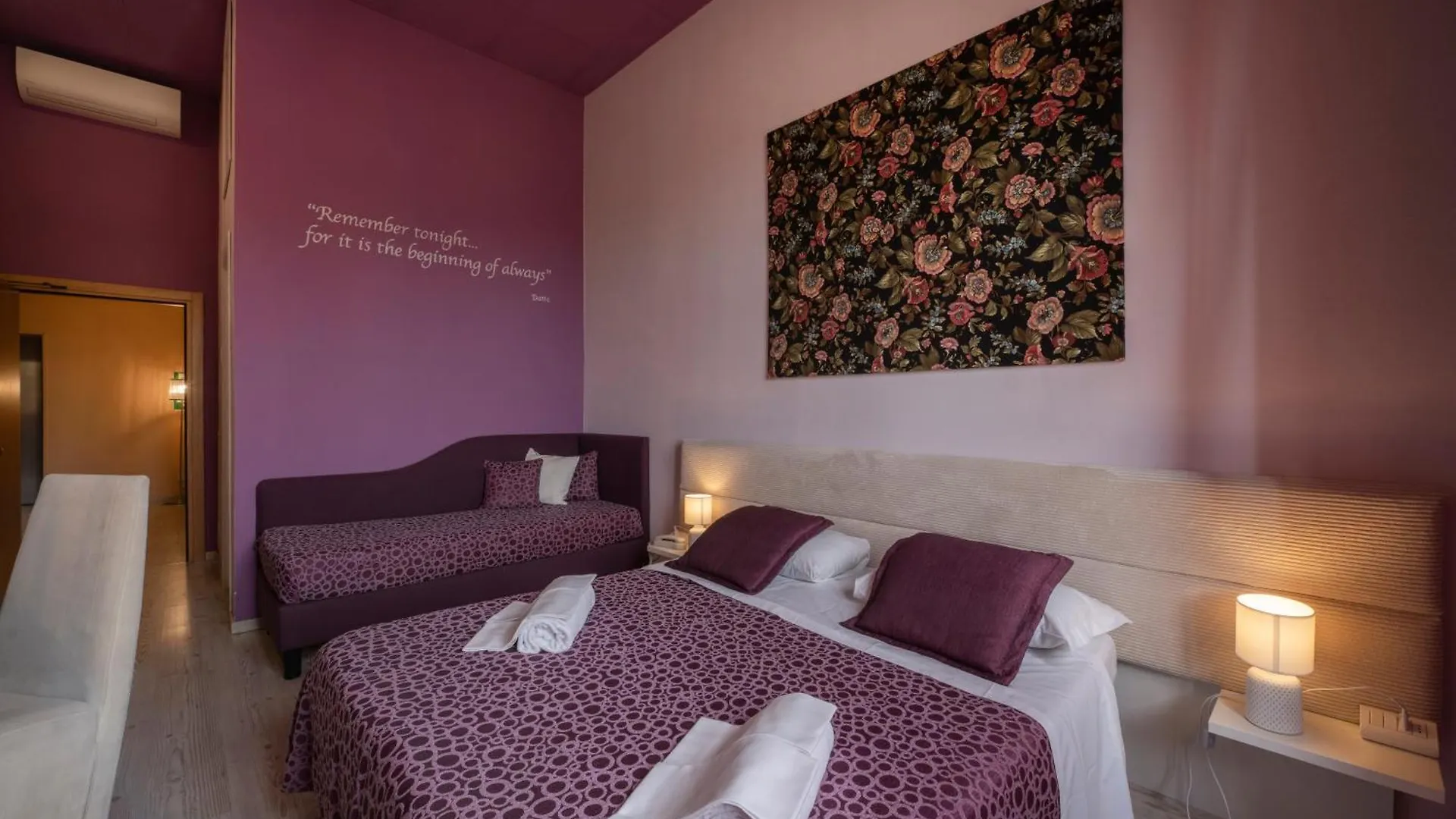 Hotel Palazzo Renieri - 3Stelle S Colle di Val d'Elsa